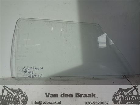 Ford Fiesta 3 deurs 1989-1996 Zijraam links achter