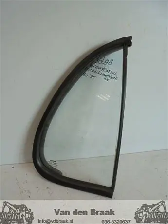 Nissan Micra 5 deurs 1992-1998 Scheerraam rechts achter