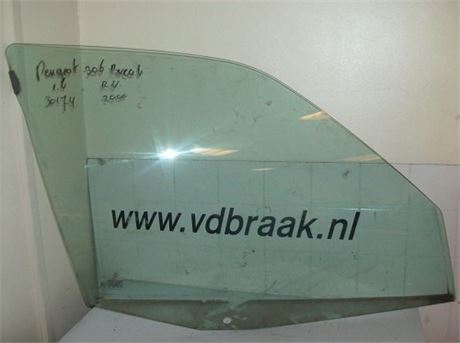 Peugeot 306 5 deurs 1993-2002 Portierraam rechts voor