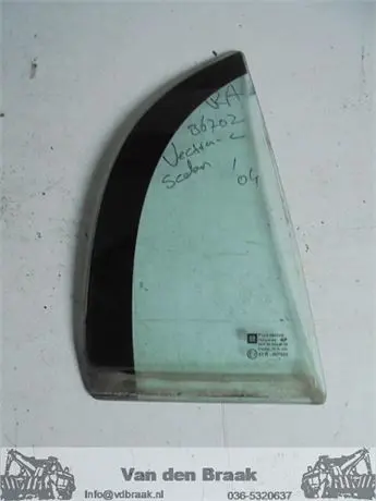 Opel Vectra 4drs sedan 2002-2009 Driehoekraam rechtsachter