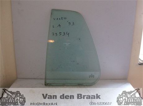 Volkswagen Vento 4 deurs 1992-1998 Scheerraam links achter