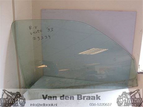 Volkswagen Vento 4 deurs 1992-1998 Portierraam rechts voor