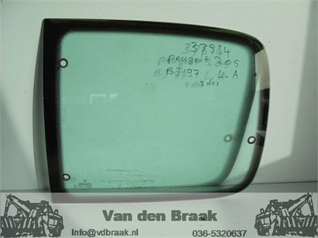 Peugeot 205 3drs 1983-1998 Zijruit linksachter
