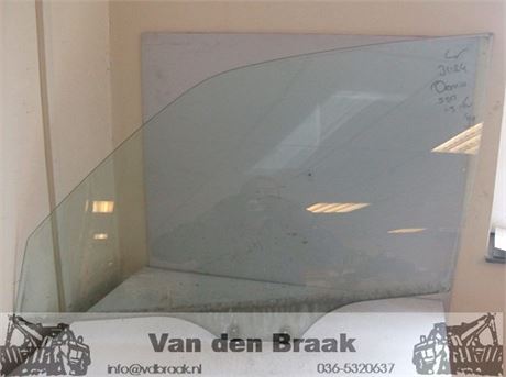 Mazda Demio 1998-2001 Portierraam links voor