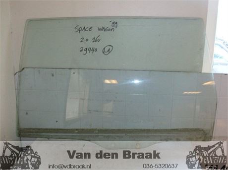 Mitsubishi Space Wagon 1992-1998 Portierraam links achter