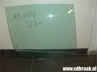 Volkswagen Golf 5drs hb 2003-2008 Portierruit rechts achter