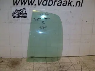 Renault Megane Break 1999-2002  driehoek raam links achter