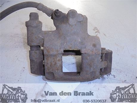 Ford Ka 1.2 2008-2016 Remklauw rechts voor