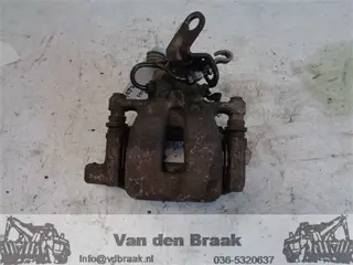 Volkswagen Touran 1.6 FSi 2003-2010 Remklauw links achter