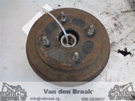 Nissan Pixo 1.0 12V 2009-2014 Remtrommel met lager achterzijde