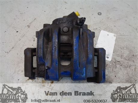 BMW 3 serie E90 318 2005-2007 Remklauw rechts voorzijde