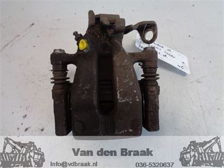 Opel Astra 2004-2010 Remklauw links achter