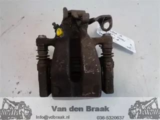Opel Astra 2004-2010 Remklauw links achter