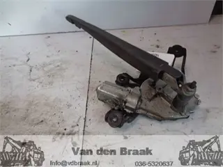 Peugeot Partner 2002-2008 Ruitenwissermotor achter