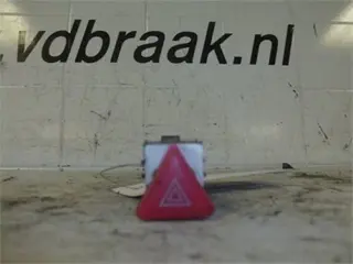 VW Transporter T5 2003-2010 Alarmlichtschakelaar