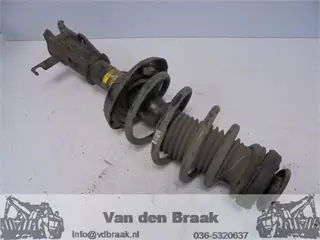 Opel Astra Tourer 1.7 CDTi 2010-2016 Veerpoot rechts voor