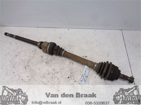 Peugeot 307 1.6 16V 2001-2008 Aandrijfas rechts