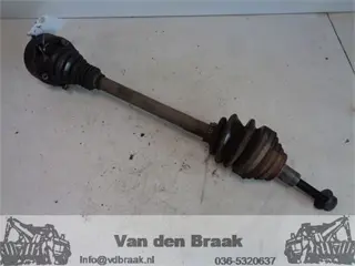 Seat Leon 1.6 8V 2005-2010 Aandrijfas links voor
