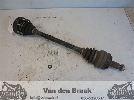 BMW 1 serie E81 118D 2007-2012 Aandrijfas links