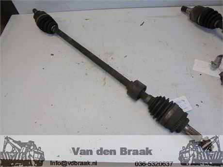 Suzuki Swift 1.3 VVT 2005-2010 Aandrijfas rechts voor