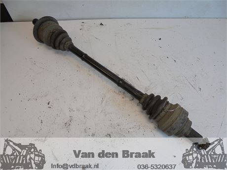 BMW 1-serie F20 120D 2011-2015 Aandrijfas links