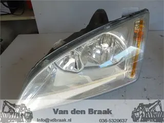 Ford Focus Hatchback 2004-2008 Koplamp links