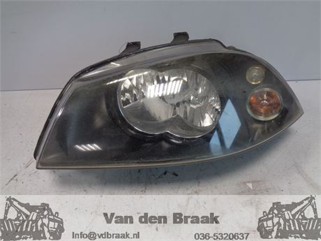 Seat Ibiza 2002-2006 Koplamp links elec. verstelbaar