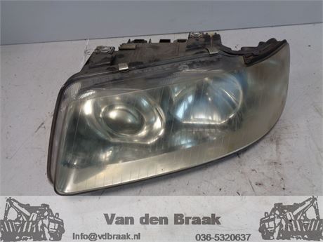 Audi A3 2000-2003 Koplamp links