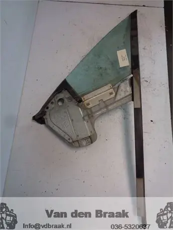 Opel Calibra 1990-1998 Driehoekraam links voor