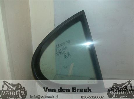 Seat Leon 1999-2006 Driehoeksraam rechts achter