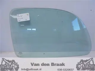 Nissan Micra 3 deurs 1992-2003 Zijruit links achter