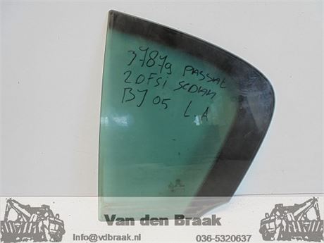 Volkswagen Passat Sedan 2005-2010 Scheerruit links achter