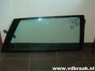 Fiat Punto 3 deurs 1994-1999 Zijruit rechts achter