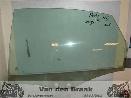 Audi A6 Sedan 2004-2008 Portierraam links achter