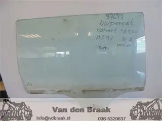 Volkswagen Passat Variant 1997-2005 Portierraam rechtsachter