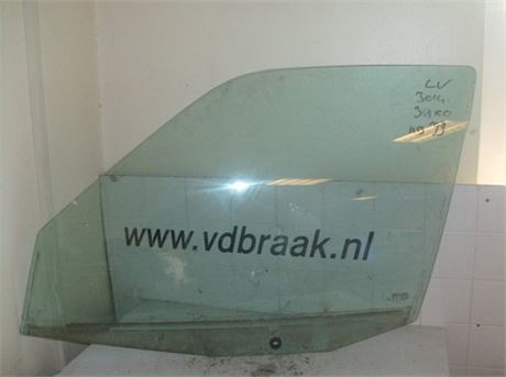Citroen Saxo 5drs 1996-1999  zijruit links voor