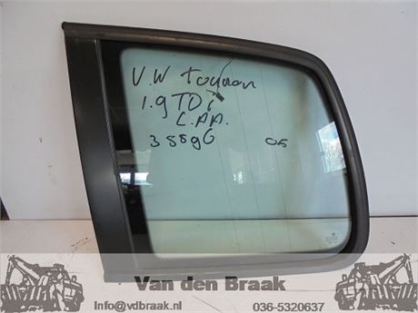Volkswagen Touran 2003-2010 Zijraam links achter