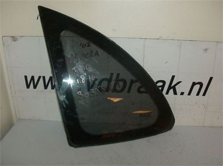 Nissan Almera Tino 2000-2003 Plakruit linksachter