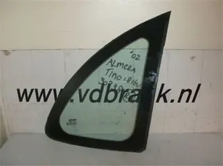 Nissan Almera Tino 2000-2003 Plakruit rechtsachter