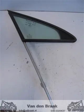 Peugeot 407 2004-2011 Rechts voor driehoeksraam
