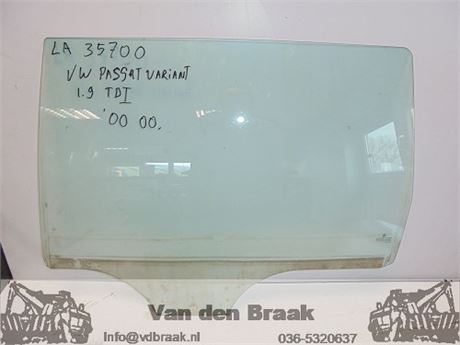 Volkswagen Passat Variant 1997-2005 Portierraam links achter
