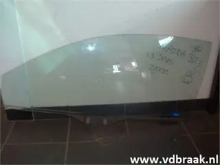 Mazda 323P 3 deurs 1997-2001 Portierraam links