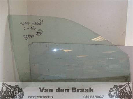 Mitsubishi Space Wagon 1992-1998 Portierraam rechts voor
