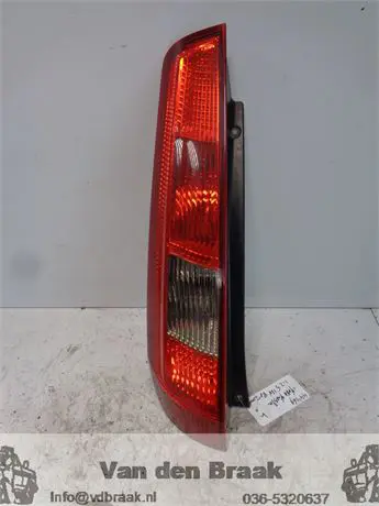 Ford Fiesta 3 deurs 2002-2005 Achterlicht links