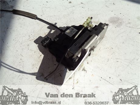 Opel Corsa 3 drs 2006-2015 Deurslot rechts met CV