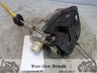 Audi A3 5deurs Sportback 2004-2008 Deurslot rechtsvoor