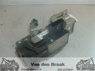 Ford Transit Connect 2006-2013 Deurslot linksvoor