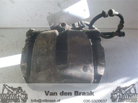 Skoda Fabia Combi 1.9 TDi 2008-2010 Remklauw links voor