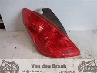 Peugeot 308 Hatchback 2007-2013 Achterlicht links