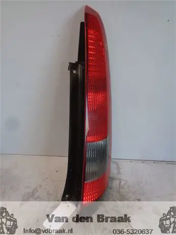 Ford Fiesta 5 deurs 2002-2005 Achterlicht rechts